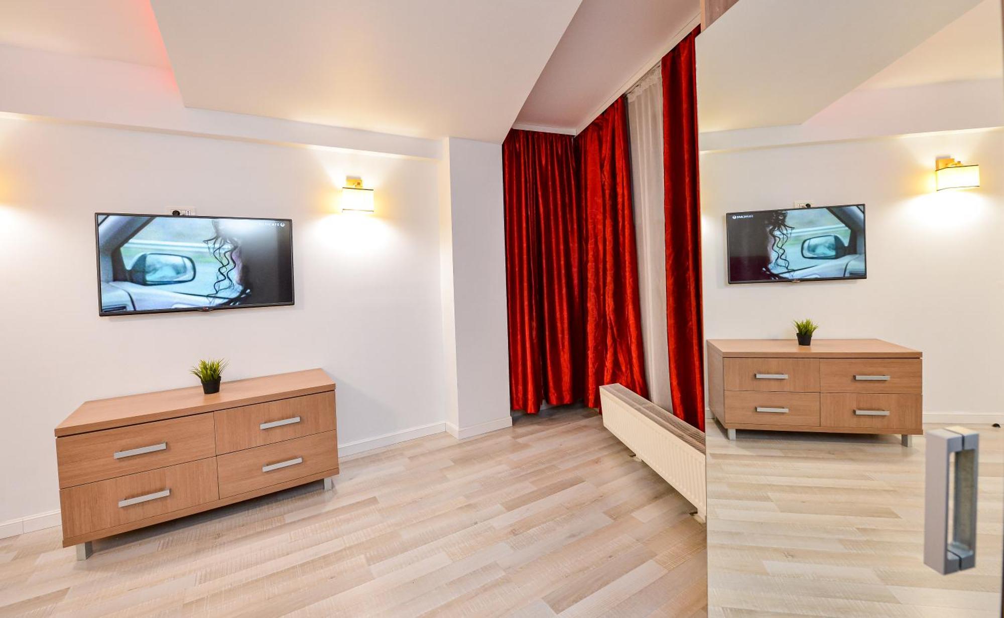 Dracula Adventure Tours Accommodation Bukarest Exterior foto
